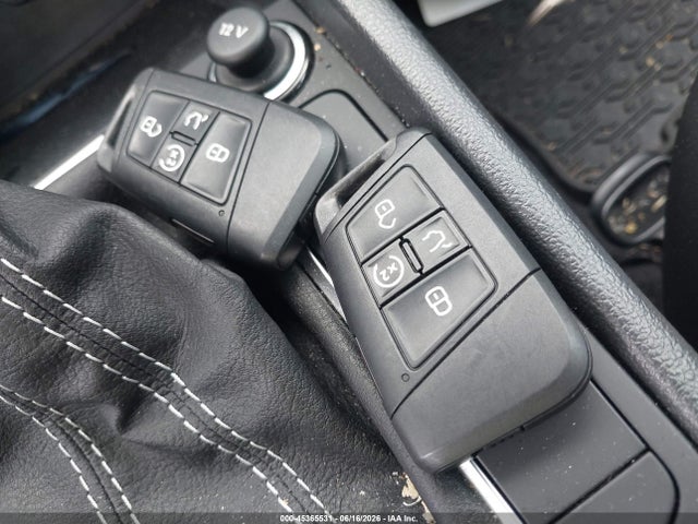 2024 Volkswagen Jetta 1.5t Se მანქანა იყიდება აუქციონზე, vin: 3VW7M7BU0RM041909, აუქციონის ნომერი: 45365531