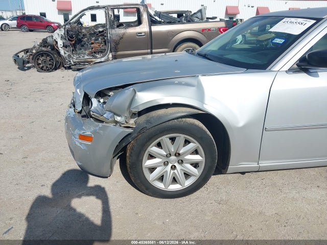 Продаж на аукціоні авто 2008 Chrysler 300 Lx, vin: 2C3KA43R98H109057, номер лоту: 45365581