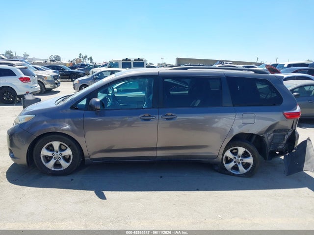 Продаж на аукціоні авто 2015 Toyota Sienna Le 8 Passenger, vin: 5TDKK3DC4FS583509, номер лоту: 45365587