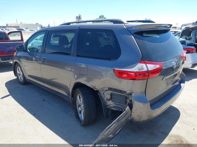 Продаж на аукціоні авто 2015 Toyota Sienna Le 8 Passenger, vin: 5TDKK3DC4FS583509, номер лоту: 45365587
