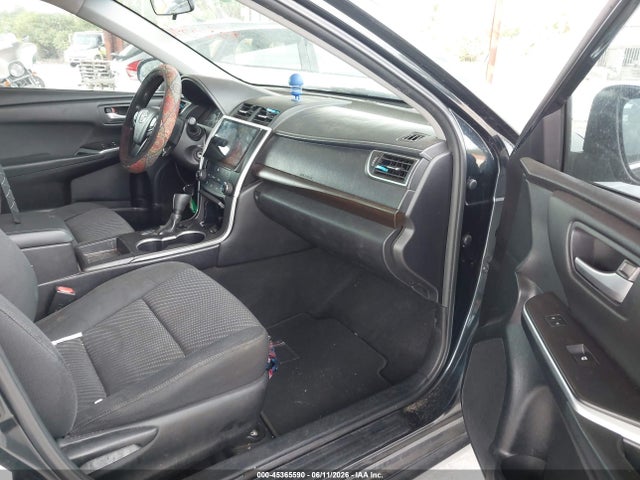 2015 Toyota Camry Le მანქანა იყიდება აუქციონზე, vin: 4T4BF1FKXFR471310, აუქციონის ნომერი: 45365590