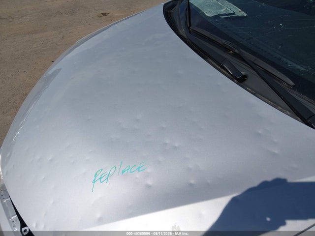 45365596 :رقم المزاد ، 2T1BURHE7FC436862 vin ، 2015 Toyota Corolla Le مزاد بيع