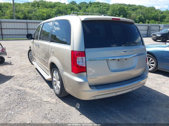2016 Chrysler Town & Country Limited Platinum მანქანა იყიდება აუქციონზე, vin: 2C4RC1GG5GR207068, აუქციონის ნომერი: 45365616