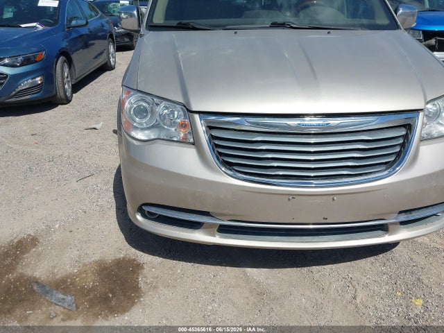 2016 Chrysler Town & Country Limited Platinum მანქანა იყიდება აუქციონზე, vin: 2C4RC1GG5GR207068, აუქციონის ნომერი: 45365616