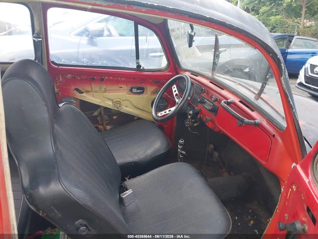 45365644 :رقم المزاد ، 1112027916 vin ، 1971 Volkswagen Beetle مزاد بيع