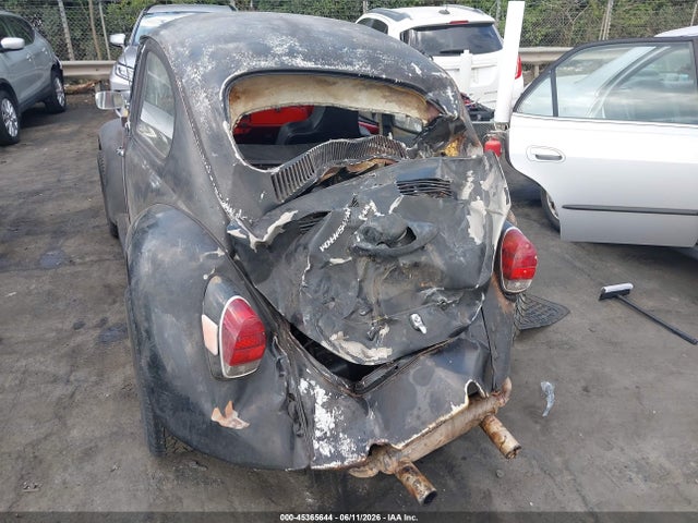 45365644 :رقم المزاد ، 1112027916 vin ، 1971 Volkswagen Beetle مزاد بيع