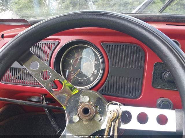 45365644 :رقم المزاد ، 1112027916 vin ، 1971 Volkswagen Beetle مزاد بيع