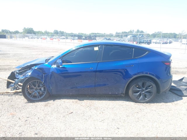 7SAYGAEE1SF290314 Tesla Model Y Long Range Dual Motor All-wheel Drive