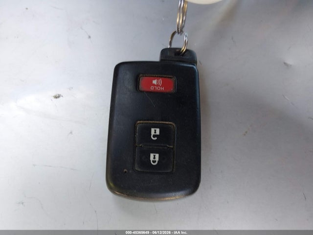 3TMBZ5DN8LM025926 Toyota Tacoma Trd Sport