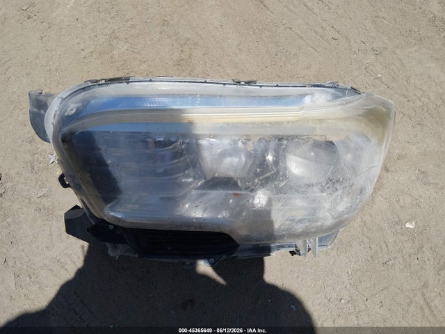 3TMBZ5DN8LM025926 Toyota Tacoma Trd Sport