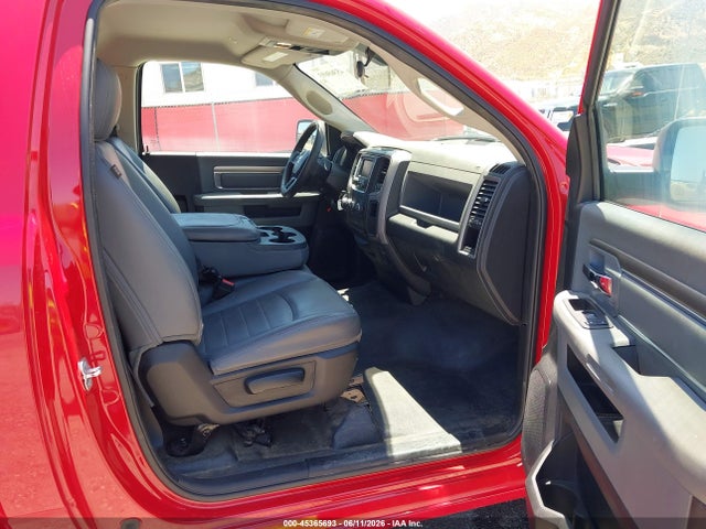 3C6JR6DG9HG764786 RAM 1500 Tradesman 4x2 8&#039; Box