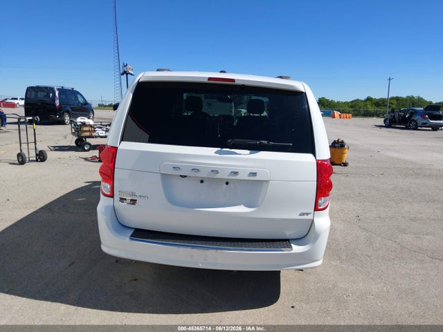 2C4RDGEGXHR865389 Dodge Grand Caravan Gt