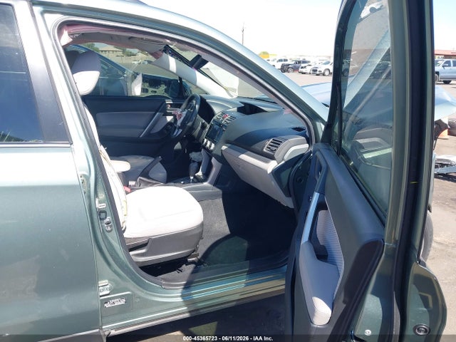 Subaru Forester 2.5i Premium 2017 JF2SJAGCXHH470756 Image 5