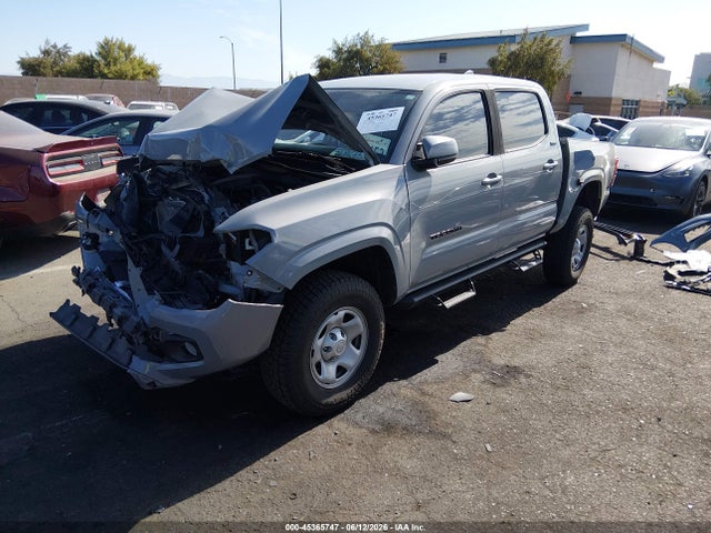 3TYAX5GN8MT015111 Toyota Tacoma Sr5