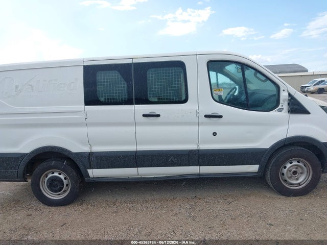 Продаж на аукціоні авто 2016 Ford Transit-150, vin: 1FTYE1ZM6GKA55910, номер лоту: 45365764