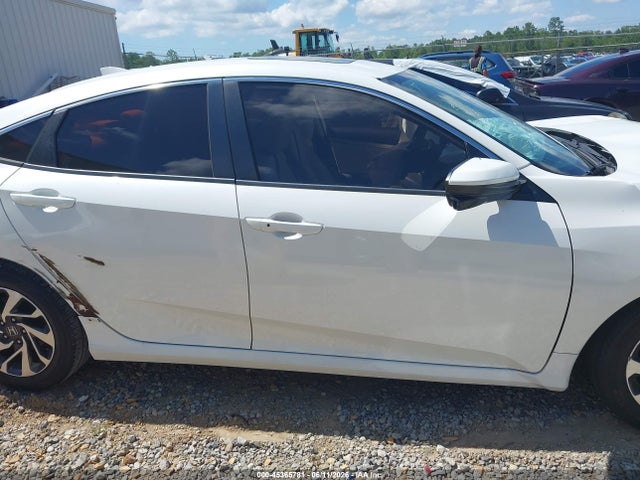 Honda CIVIC EX 2018 19XFC2F75JE013286 Image 14