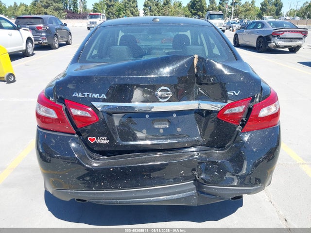 1N4AL3AP1JC211819 Nissan Altima 2.5 Sv
