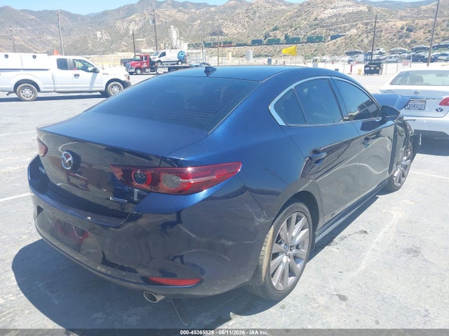 Mazda Mazda3 Premium Package 2019 3MZBPAEM0KM101753 Image 4