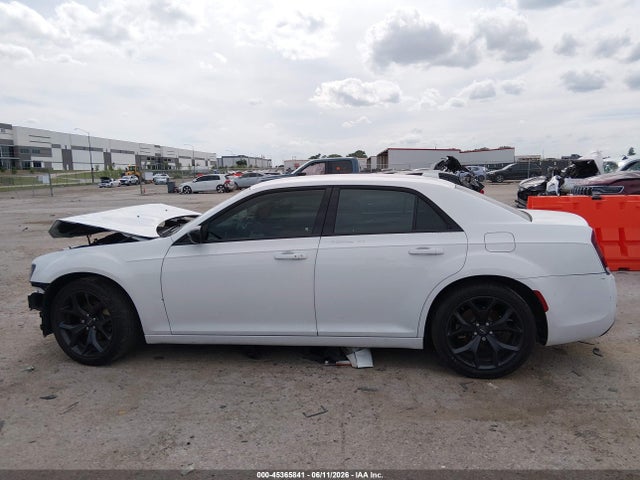 Продаж на аукціоні авто 2021 Chrysler 300 Touring, vin: 2C3CCAAG3MH606372, номер лоту: 45365841