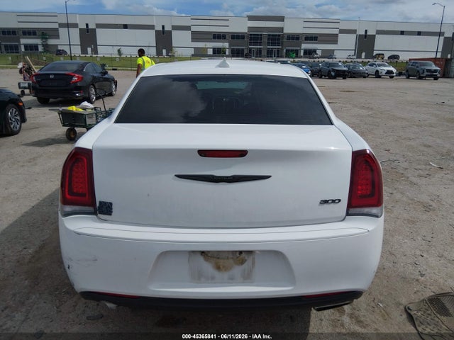 Продаж на аукціоні авто 2021 Chrysler 300 Touring, vin: 2C3CCAAG3MH606372, номер лоту: 45365841