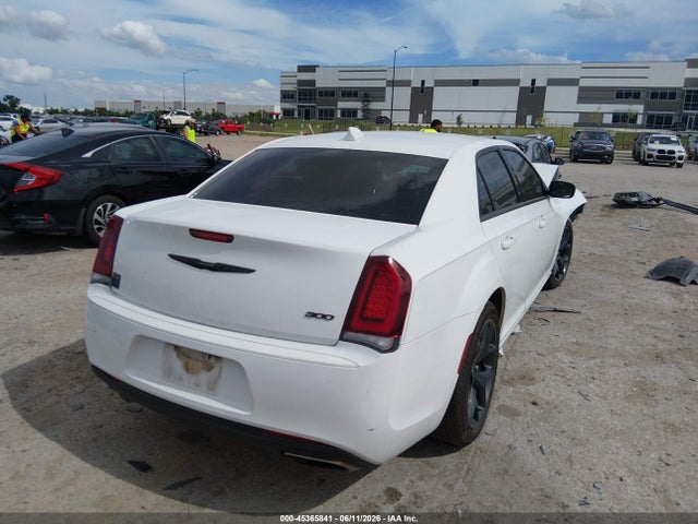 Продаж на аукціоні авто 2021 Chrysler 300 Touring, vin: 2C3CCAAG3MH606372, номер лоту: 45365841