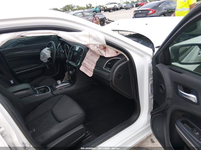 Продаж на аукціоні авто 2021 Chrysler 300 Touring, vin: 2C3CCAAG3MH606372, номер лоту: 45365841