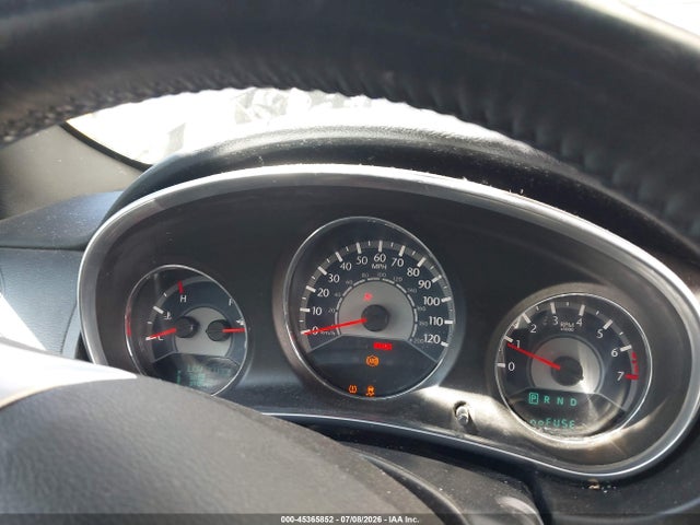 Chrysler 200 Touring 2014 1C3CCBBBXEN184974 Image 7