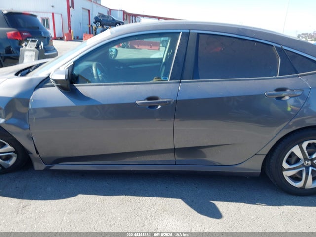 Honda Civic Lx 2018 2HGFC2F56JH598481 Image 14
