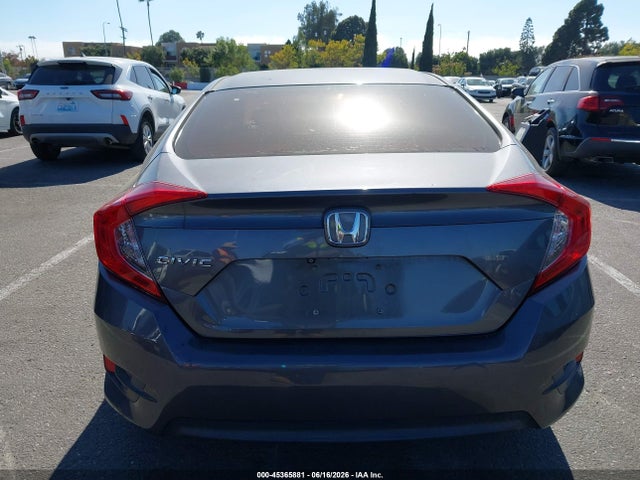Honda Civic Lx 2018 2HGFC2F56JH598481 Image 16