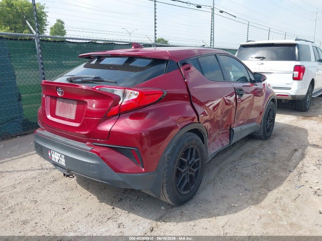 Toyota C-HR LE 2019 NMTKHMBX7KR097179 Image 4