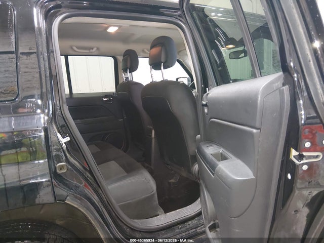 1C4NJRFB4GD522679 Jeep Patriot Latitude