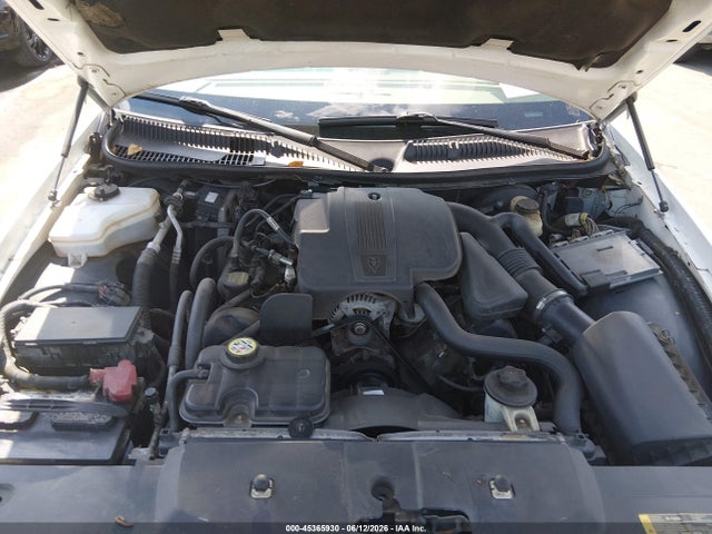 45365930 :رقم المزاد ، 2LNHM82VX9X612523 vin ، 2009 Lincoln Town Car Signature Limited مزاد بيع