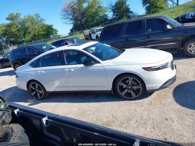 1HGCY2F52PA009115 Honda Accord Hybrid Sport