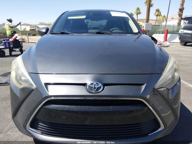 3MYDLBYV4HY179473 Toyota YARIS IA