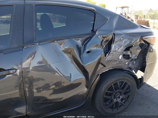 3MYDLBYV4HY179473 Toyota YARIS IA