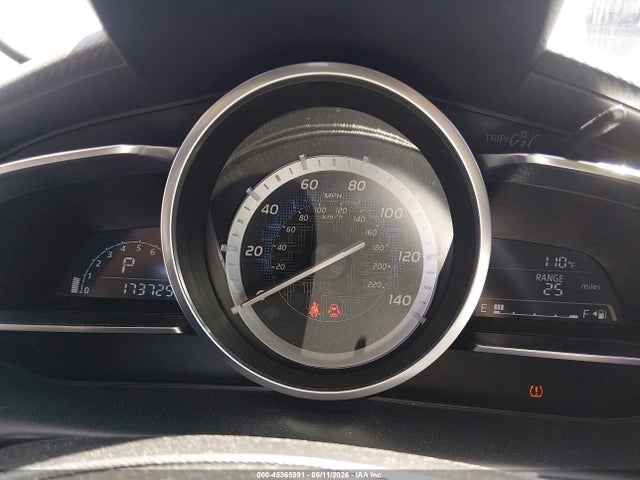 3MYDLBYV4HY179473 Toyota YARIS IA