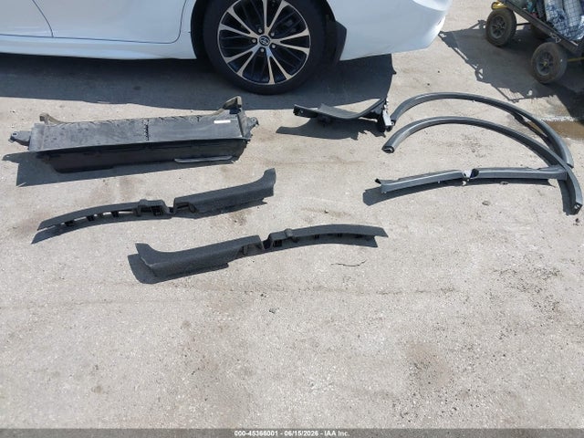 2023 Tesla Model Y Awd/long Range Dual Motor All-wheel Drive მანქანა იყიდება აუქციონზე, vin: 7SAYGDEEXPA109300, აუქციონის ნომერი: 45366001