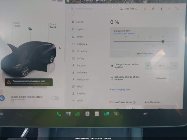 2023 Tesla Model Y Awd/long Range Dual Motor All-wheel Drive მანქანა იყიდება აუქციონზე, vin: 7SAYGDEEXPA109300, აუქციონის ნომერი: 45366001