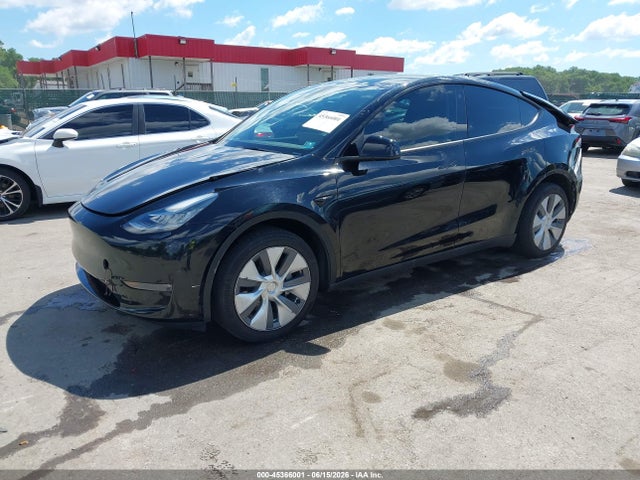 2023 Tesla Model Y Awd/long Range Dual Motor All-wheel Drive მანქანა იყიდება აუქციონზე, vin: 7SAYGDEEXPA109300, აუქციონის ნომერი: 45366001