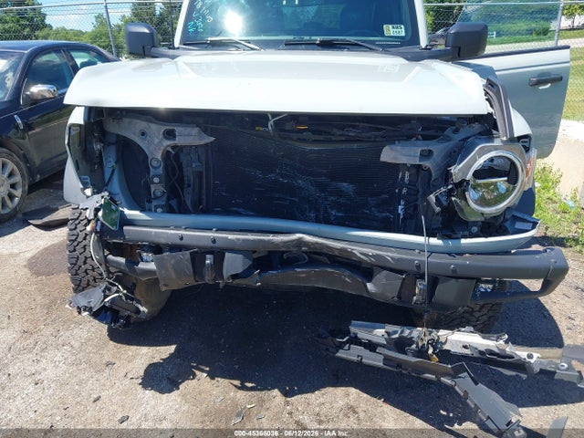45366036 :رقم المزاد ، 1FMEE5DP9PLA83606 vin ، 2023 Ford Bronco Black Diamond مزاد بيع