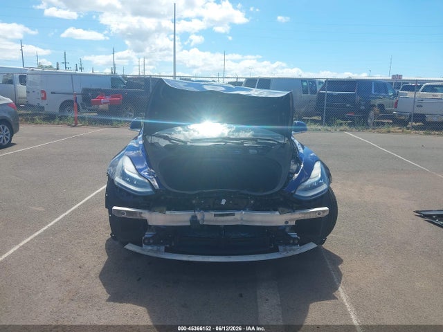 Tesla Model 3 Long Range/mid Range 2018 5YJ3E1EA5JF077892 Image 12