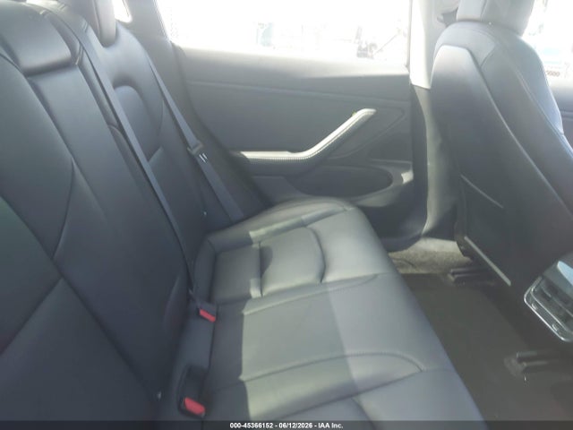 Tesla Model 3 Long Range/mid Range 2018 5YJ3E1EA5JF077892 Image 8