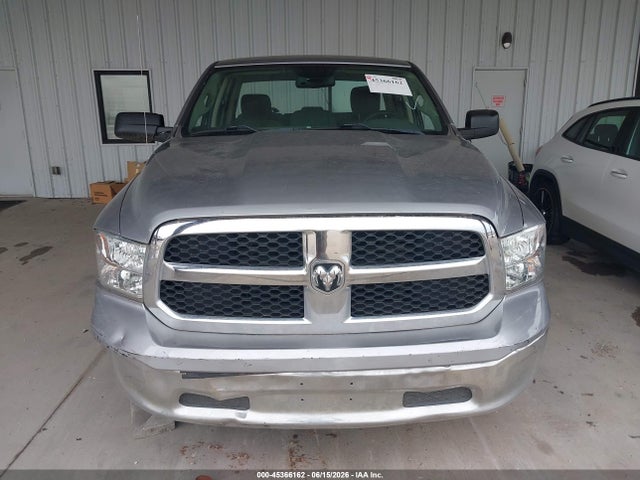 45366162 :رقم المزاد ، 1C6RR6FG1KS685872 vin ، 2019 Ram 1500 Classic Tradesman  4x2 6'4 Box مزاد بيع