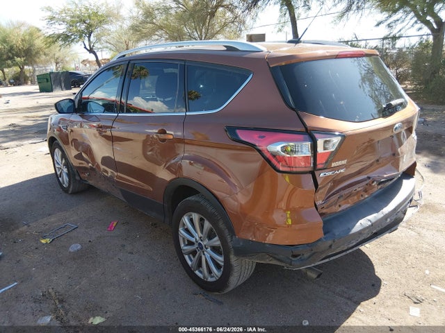 Ford Escape Titanium 2017 1FMCU0J90HUC51387 Image 3