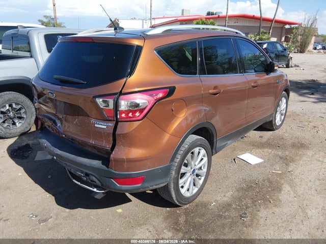 Ford Escape Titanium 2017 1FMCU0J90HUC51387 Image 4