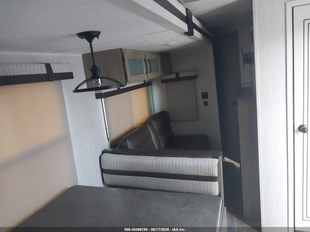 Продаж на аукціоні авто 2021 Forest River Other, vin: 5ZT2PUPB4M4011809, номер лоту: 45366190
