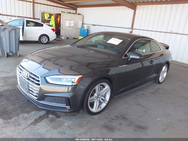 Audi A5 2.0t Premium 2018 WAUTNAF54JA004066 Image 2