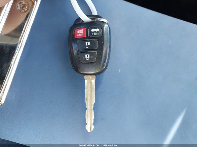 4T1BF1FKXGU243576 Toyota CAMRY SE
