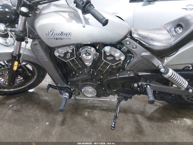 INDIAN MOTORCYCLE CO. SCOUT 2016 56KMSB00XG3112203 Image 9