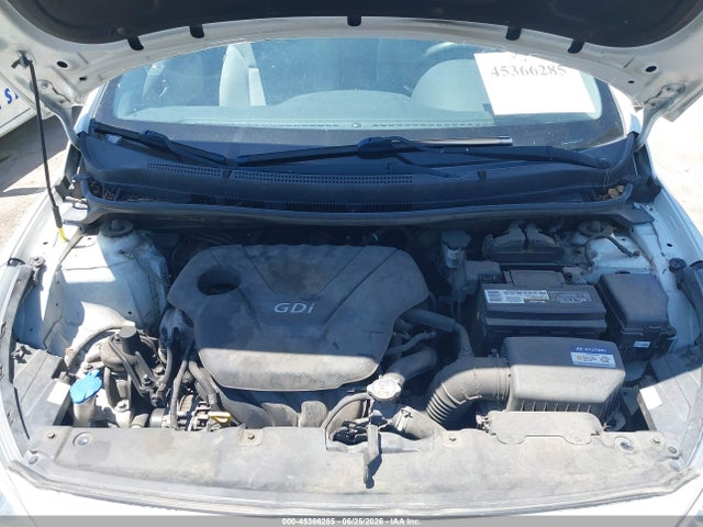 KMHCT4AE7GU043111 Hyundai ACCENT SE